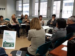 Giornata contro la violenza sulle donne: Cisl, denunciare le molestie sul lavoro per invertire la tendenza
